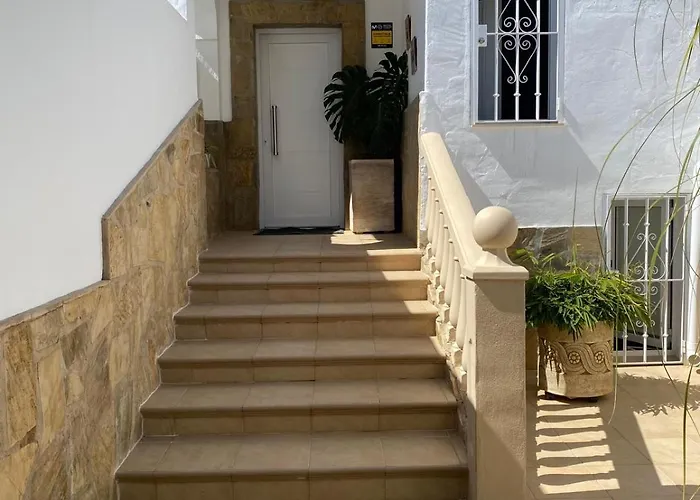 Apartamentos Condal - Duplex O Planta Baja Con Jacuzzi & Bbq