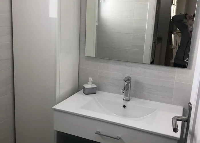 Apartamentos Condal - Duplex O Planta Baja Con Jacuzzi & Bbq شقة نيرخا