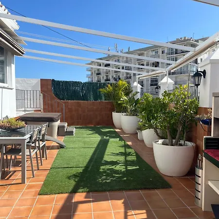 Apartment Condal - Jacuzzi & Bbq