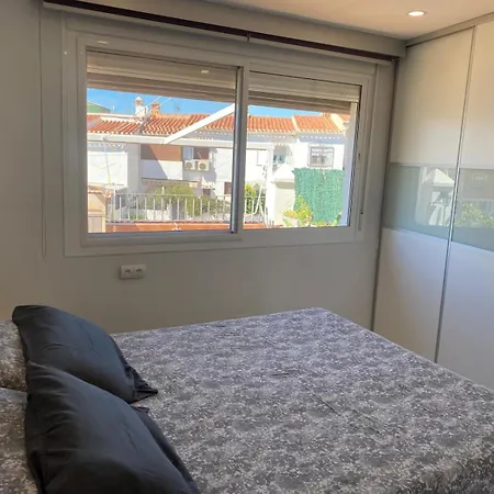 Condal - Jacuzzi & Bbq Apartment Nerja