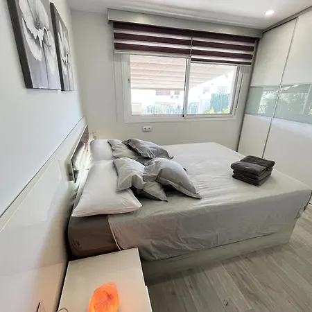 Condal - Jacuzzi & Bbq Apartment Nerja