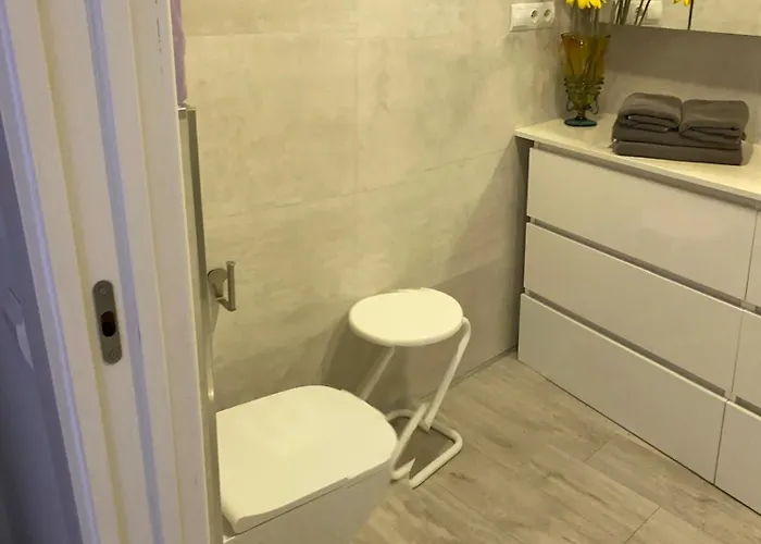 Apartamentos Condal - Duplex O Planta Baja Con Jacuzzi & Bbq *