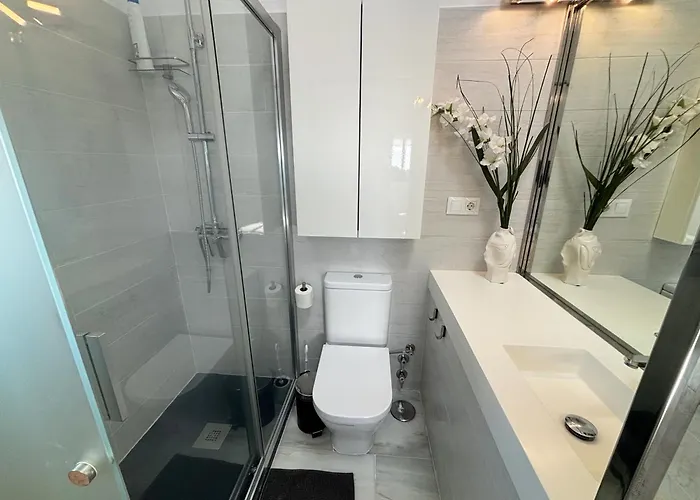 Apartamentos Condal - Duplex O Planta Baja Con Jacuzzi & Bbq *