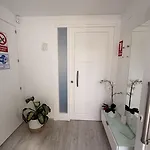 Апартаменты Condal - Duplex O Planta Baja Con Jacuzzi & Bbq